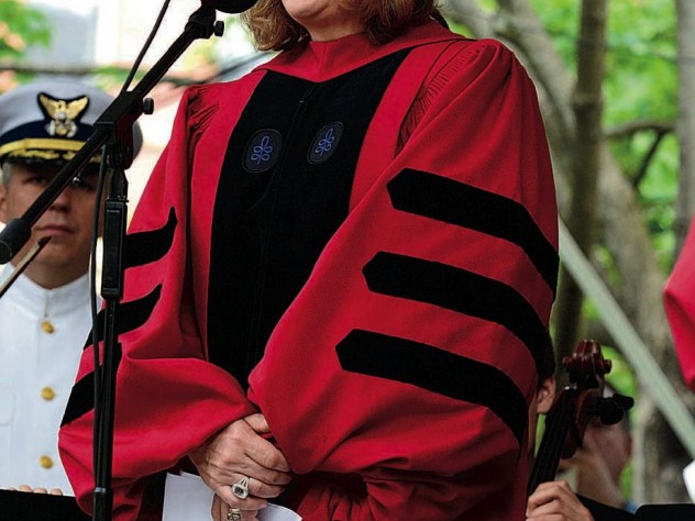 Diva on duty: honorand Ren&eacute;e Fleming sings &ldquo;America the Beautiful.&rdquo;