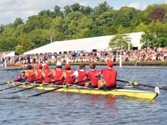 Harvard's varsity men's heavyweight crew cap Harry Parker's half ...