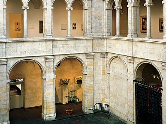 Courtesy of the Harvard Art Museums The original Calderwood Courtyard, a national landmark designed by Coolidge, Shepley, Bulfinch & Abbott, with its travertine marble arcades, will be restored to its place at the heart of the museum.