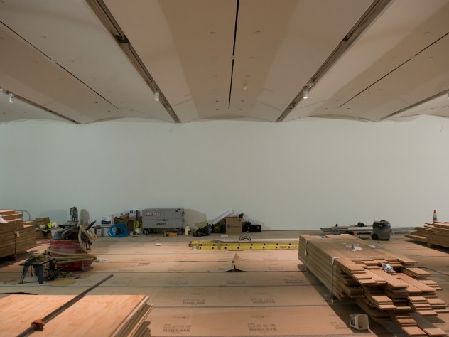Photograph by Jim Harrison Gentle barrel vaults in this third-level gallery create the illusion of a higher ceiling, while hiding the ventilation system, in which air enters the room through the narrow slit at the apex of the vault, and returns at the sides of each panel.