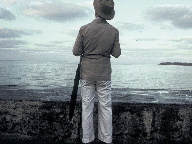 Photograph courtesy of the Carpenter Center for the Visual Arts <i>Man in the Sola Hat </i>(c. 1985), by Sooni Taraporevala '79, at the Carpenter Center for the Visual Arts