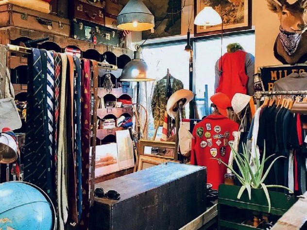 Vintage fashion and accessories at Blue Bandana Relic