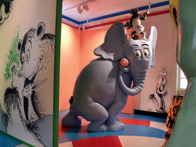 Giant cartoonish elephant sculpture of Dr. Suess character Horton