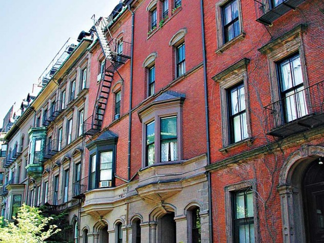 The home&rsquo;s relatively simple fa&ccedil;ade