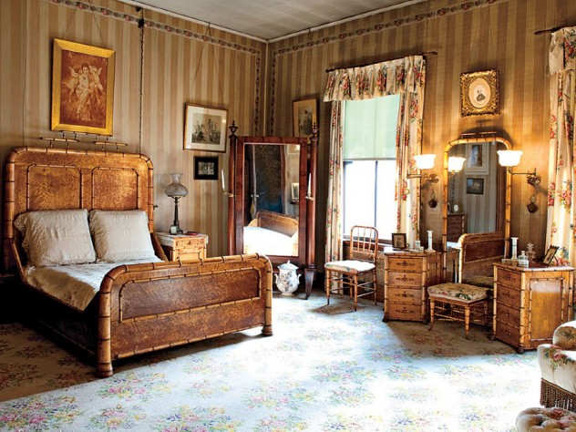 Rosamond Gibson&rsquo;s bedroom, which was redecorated by her mother in 1871, features soft colors, family portraits, and a 15-piece bird&rsquo;s-eye maple bedroom set carved to look like bamboo.