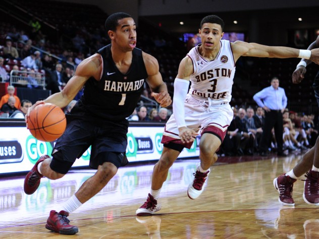 Men S Basketball Beats Boston College Harvard Magazine
