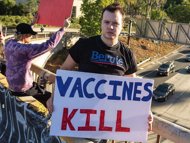 Photo of anti-vaccination protest, Los Angeles, October 12, 2021