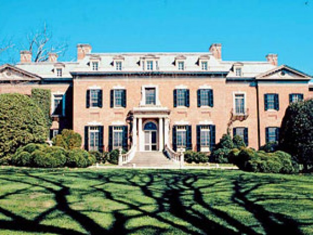 The main house at Dumbarton Oaks.