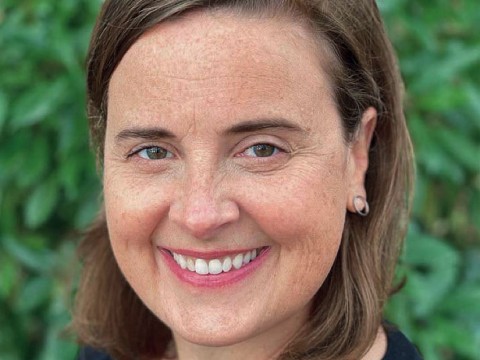Portrait of Harvard Alumni Association executive director Sarah Karmon