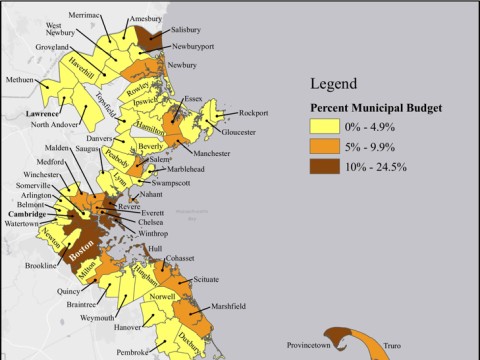 Map depicting the Percent of coastal Massachusetts towns’ total municipal revenue jeopardized by 6 feet of sea-level rise