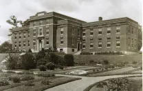 In 1956 to 79 Garden Street, vacated by the Gray Herbarium and renamed Kittredge Hall, where the Press leafs out today
