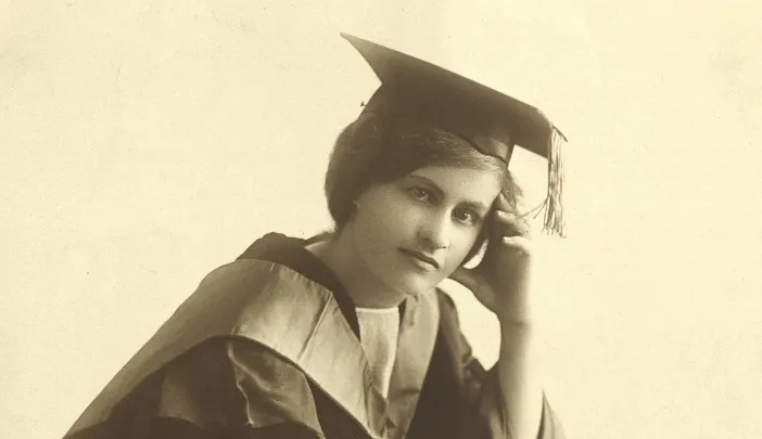 Portrait of Lorna Myrtle Hodgkinson, ca. 1922