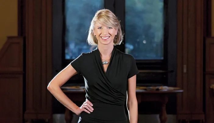 Amy Cuddy  at Harvard  Business School’s  Baker Library