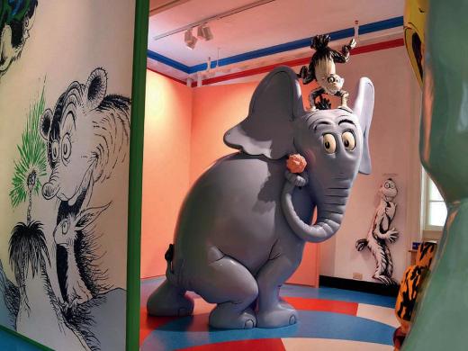 Giant cartoonish elephant sculpture of Dr. Suess character Horton 