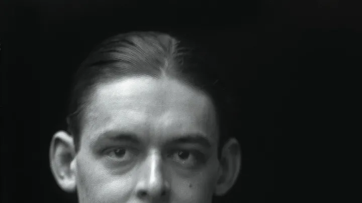 Eliot, 1919 