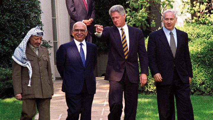 Bill Clinton with Yasser Arafat, King Hussein, and Benjamin Netanyahu, October 1, 1996, at the White House