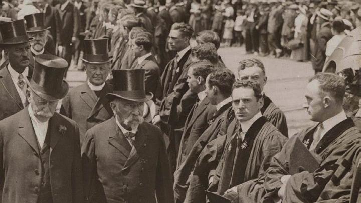 Historic photo of Harvard Commencement 1915
