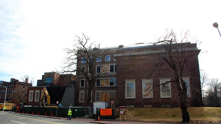 A multiyear renovation of the Fogg Art Museum, as seen from Broadway, began with interior demolition.