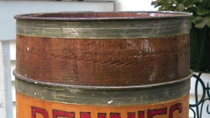Found on eBay, this barrel now belongs to Robert G. Milstein ’46, of Saratoga Springs, New York. He has no idea of its original  purpose. It is 15 inches high. Harvard archivists Robin McElheny and Barbara Meloni think it looks like “a reunion prop,” maybe from the Depression era. Readers, any ideas?