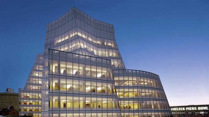 A stand-out exterior in lower Manhattan: InterActiveCorp&rsquo;s striking headquarters, designed by Gehry Partners (2007) 
