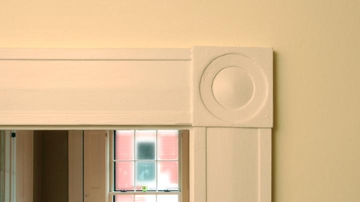 Details such as this molding tie the rooms of a house to one another.