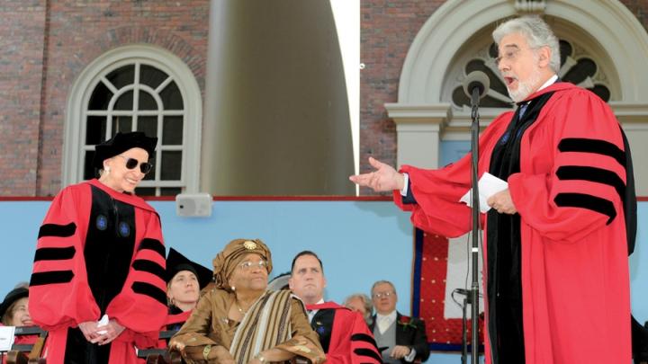 Supreme singer: Tenor Plácido Domingo serenades fellow honorand Ruth Bader Ginsburg, an opera fan, to conclude the conferral of her degree.