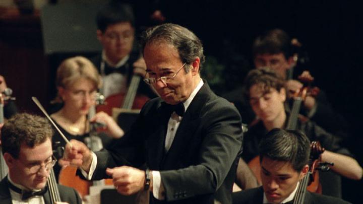 James Yannatos in his fortieth year as HRO conductor in 2004. 