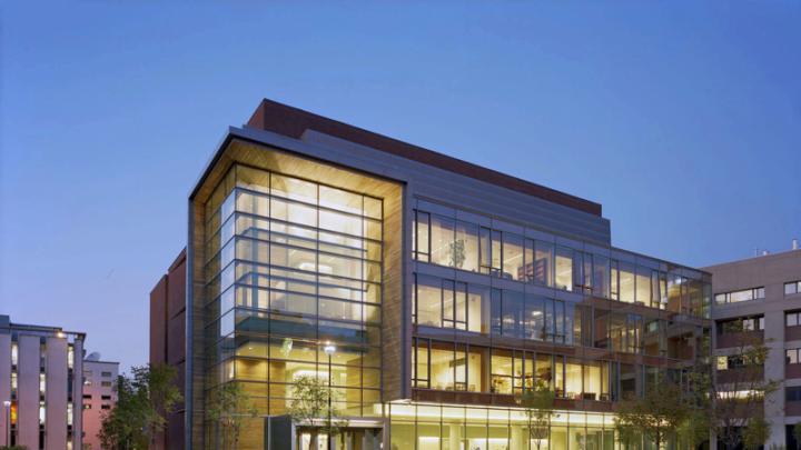 Photograph SOM/©Timothy Hursley Northwest Research Building, Cambridge campus, 2008 (<a href="http://harvardmagazine.com/2007/05/construction-gallery.html">View building construction photographs</a>)