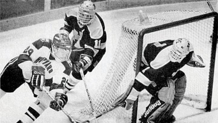 April 1, 1989—The men's hockey team captures an NCAA championship. 
