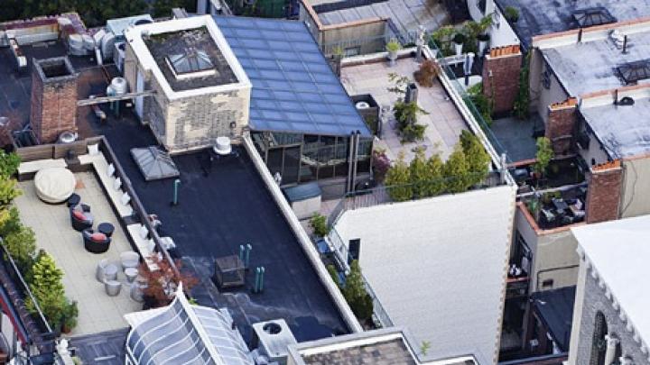On high: The Alden, 225 Central Park West, in Manhattan, from <i>Up on the Roof</i> 