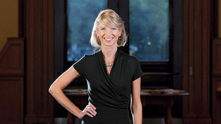 Amy Cuddy  at Harvard  Business School’s  Baker Library