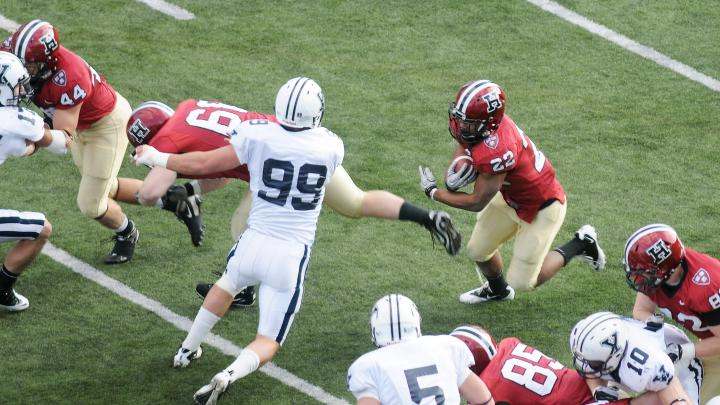 Yale’s defense held Gino Gordon ’11, Harvard’s all-Ivy running back, to 36 yards rushing, but couldn’t keep him out of the end zone. Gordon rushed for short-yardage touchdowns in both halves of The Game. At the team’s postseason banquet he received the Crocker Award as the team’s most valuable player.