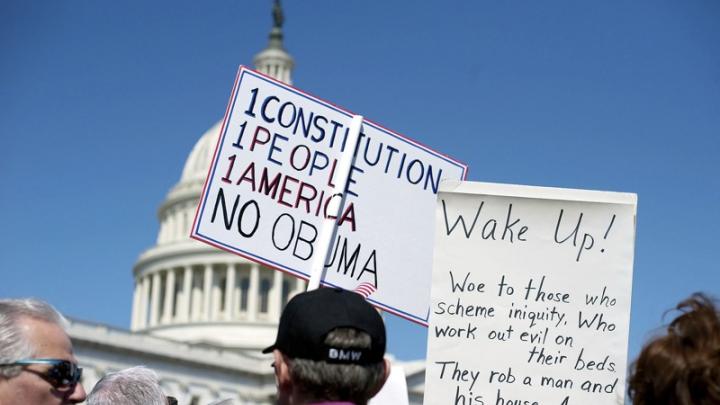 protest in front of capital