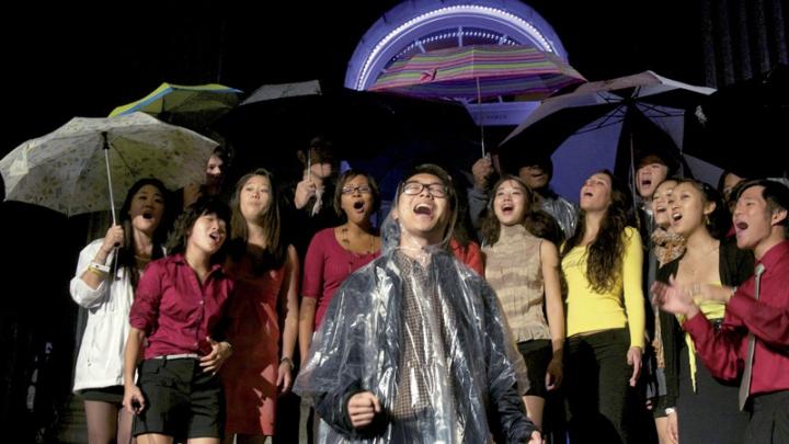Students sang their hearts out despite the wet weather. 