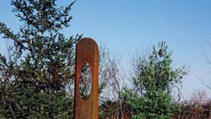 This seasonal sundial at the Emerson School in Ann Arbor, Michigan, works only at high noon on a solstice or equinox.