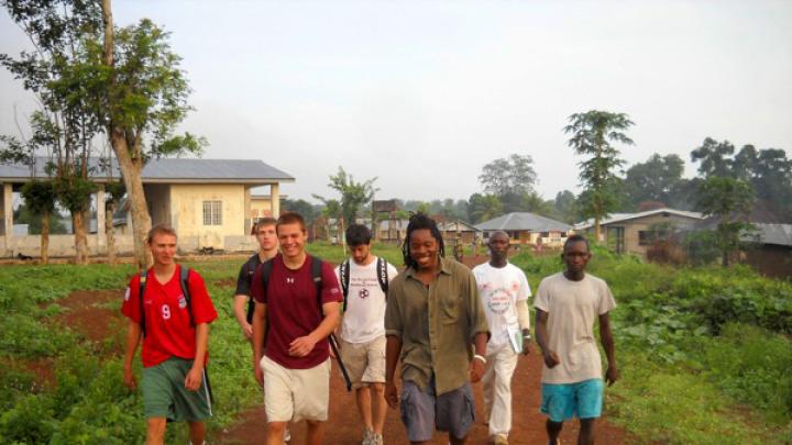 The GMin crew departs Sahn Malen for a village where they will distribute bed nets. From L to R: Clement Wright ’09, Justin Grinstead ’10, Sam Slaughter ’09, Jacob Segal ’09, David Sengeh ’10, Red Cross volunteer Anthony Lebbie, and Sengeh’s cousin Anthony Sengeh.