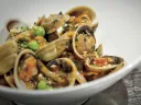 Fusilli with clams and fresh peas